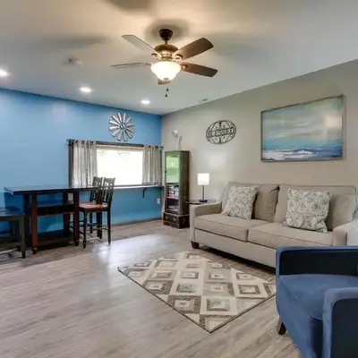 Zanesville Vacation Rental 2 Mi to Downtown!
