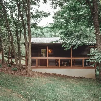Great Frontier Cabin at American Heartland Cabins