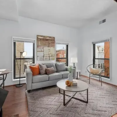 Stylish Mt Adams 1BR in great location