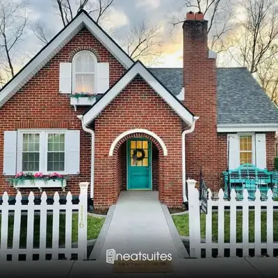 Cottage for 12