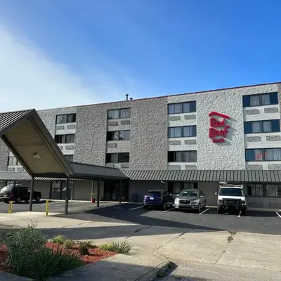 Red Roof Inn Charleston - Dunbar