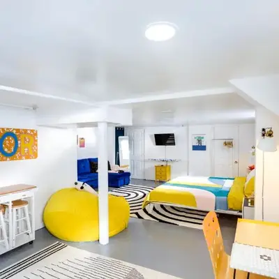 Gordon Square Studio about 4 Mi to Downtown Cleveland!