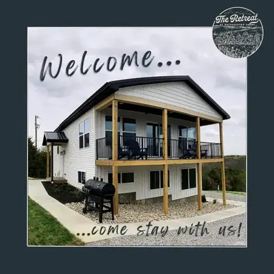 100 Acre Relaxing Retreat Near ARK- The Farmhouse