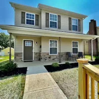 Brand New Home Walking distance to Spooky Nook