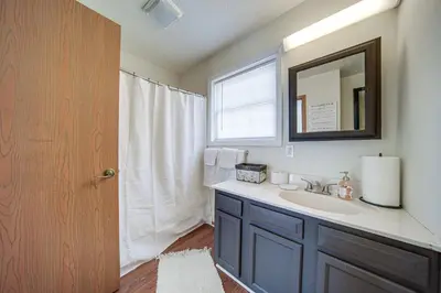 Gallery image of Charming Cleveland Home 5 Mi to Downtown! in Cleveland