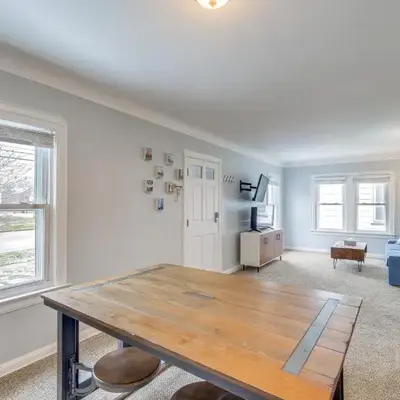 WFH-Friendly Abode with Home Gym in Cleveland