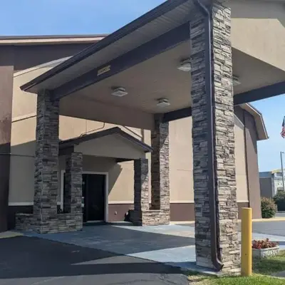 Super 8 by Wyndham Shelbyville