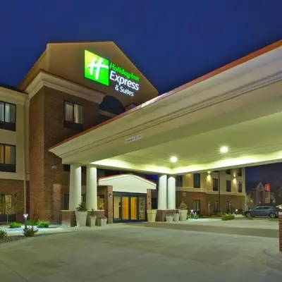 Holiday Inn Express & Suites Springfield by IHG