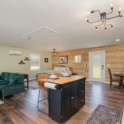 The Carriage House