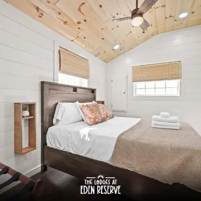 Block of 4 Lodges at Eden Reserve - For Groups