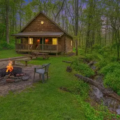 Blue Rose Cabins - Oleander Cabin
