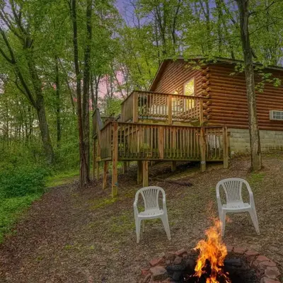 Blue Rose Cabins - Pine Ridge Cabin