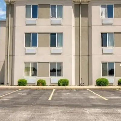 Hotel Markle IN I-69