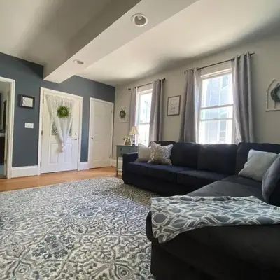 Cozy Main Street Flat