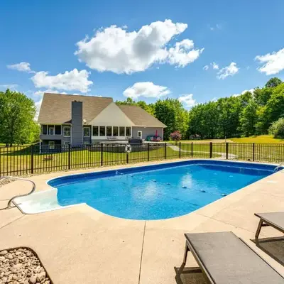 Spacious Thornville Home about 8 Mi to Buckeye Lake!