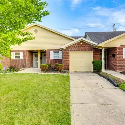 4 Mi to Dtwn Dayton Convenient Condo with Grill