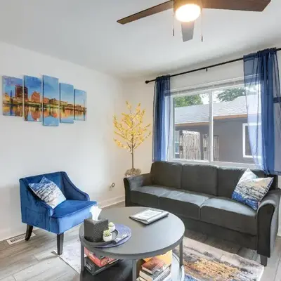 Dayton Condo with Courtyard Less Than 3 to Downtown!