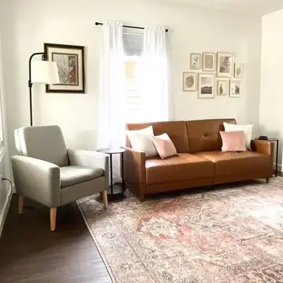 Cozy home in Akron