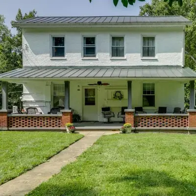 Grandma Kellys Southeast Indiana Farmhouse!