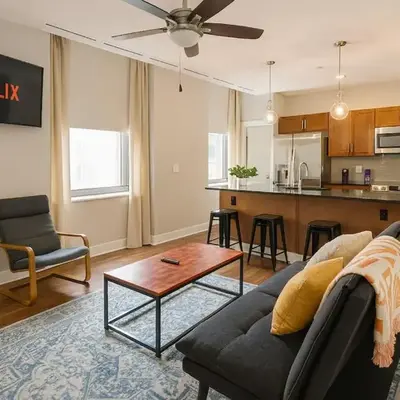 Modern Luxe Suite Rock Hall
