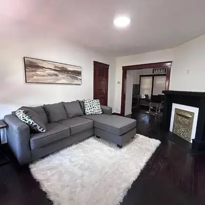 2Bed Apt Near University Hospital