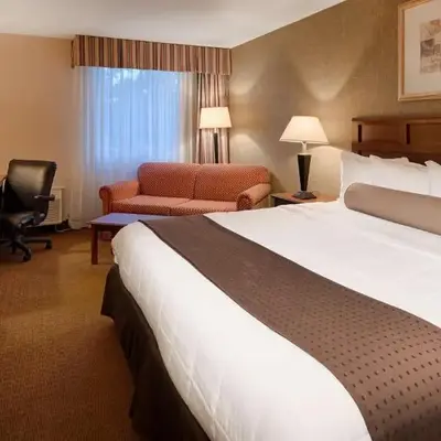 Baymont Inn & Suites