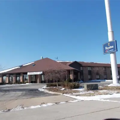 Royalton Inn and Suites