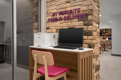 an office with a desk with a computer on it at Home2 Suites By Hilton Columbus Easton in Columbus