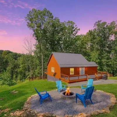 Tranquil Heights Cabin in Hocking Hills