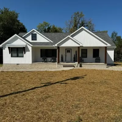 Beck Lake House