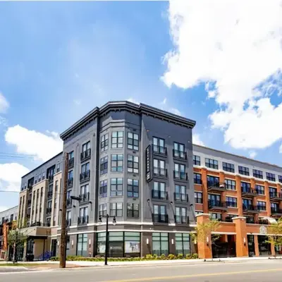 Cozy 6BR 6BA combined Apartments Near Downtown Cincinnati