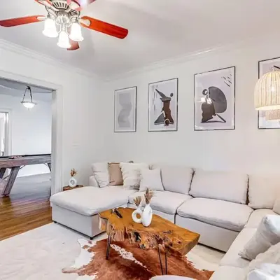 Upscale Historic Home near Downtown