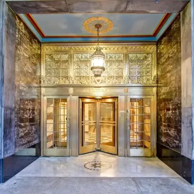 Hampton Inn and Suites Cincinnati - Downtown
