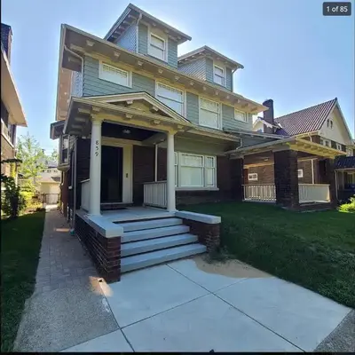 Beautiful Home Near Downtown & Cultural Gardens!