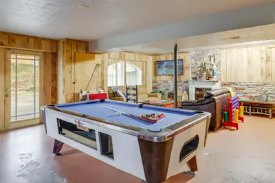 a living room with a pool table in it at 34 Mi to Ark Encounter Kentucky Family Farmhouse in New Richmond