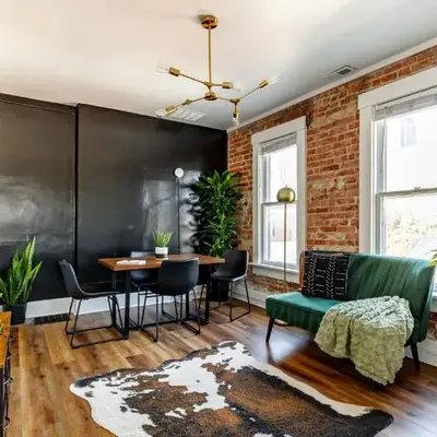 Jungle House Columbus - Luxury Downtown Homes Free Parking