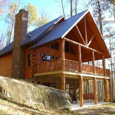 The Secluded Woodbury Cabin