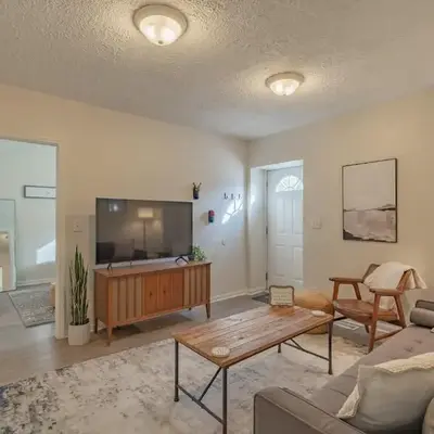 University Suite 