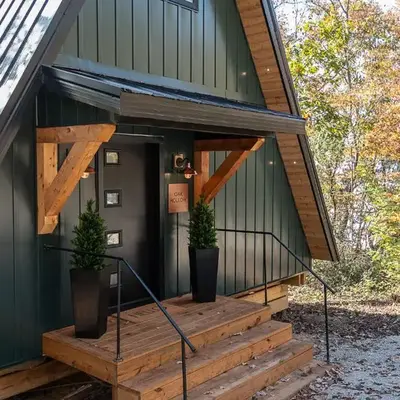 Oak Hollow