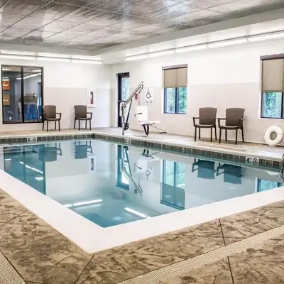Comfort Suites Hartville-North Canton