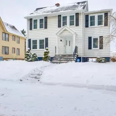 11 Mi to Dtwn Cleveland Family Home with Yard