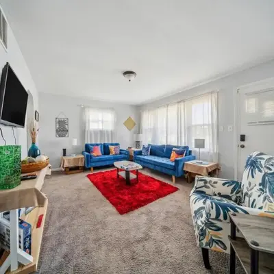 Cozy two bedroom one bath