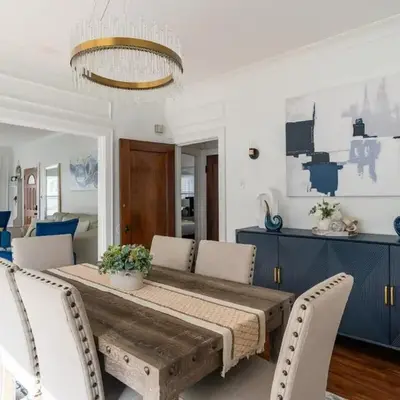 Luxury Short and Midterm Hyde Park Getaway