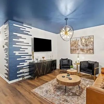 The Luxe Hot Tub Playground 12 Min to Horse Park