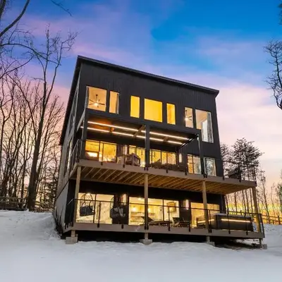 Adamina Canyon Luxurious