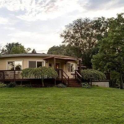Unique Ohio Cottage for a Weekend Getaway in the Midwest