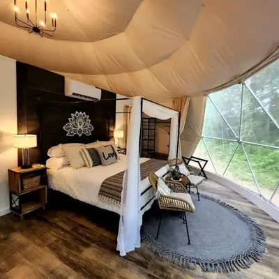 Bunny Bungalow Romantic Getaway in a Spacious Geodome