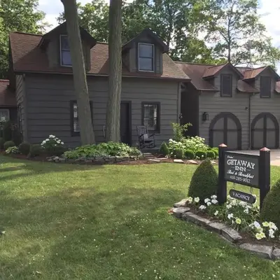 Getaway Inn at Cooper's Woods
