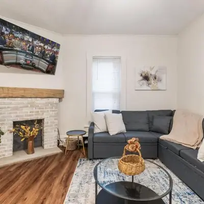 Steps 2 High ST - BIG Patio - Private parking- OSU