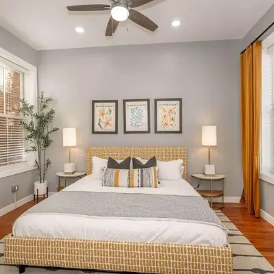 Findlay Market - Suite 4 for 2